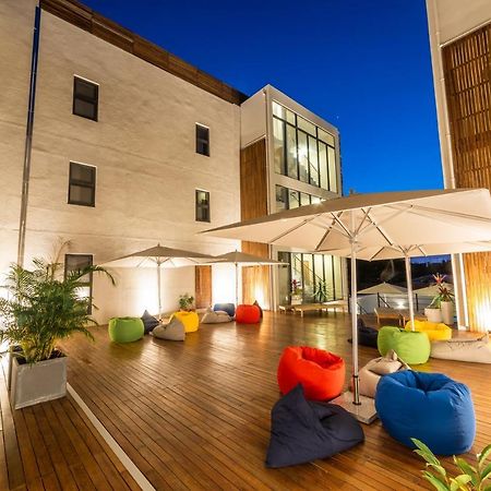 One Bay Residence No 8 Grand Bay Ngoại thất bức ảnh