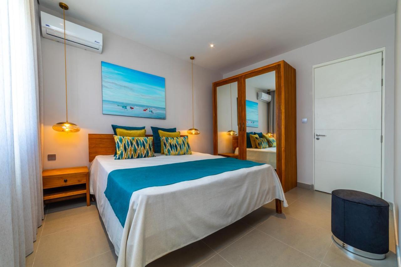 One Bay Residence No 8 Grand Bay Ngoại thất bức ảnh